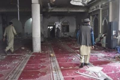 पेशावर मस्जिद में विस्फोट में 28 लोगों की मौत, 150 घायल