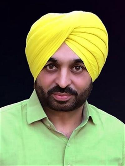 Students forced to go abroad due to costly medical and other higher education: Bhagwant Mann