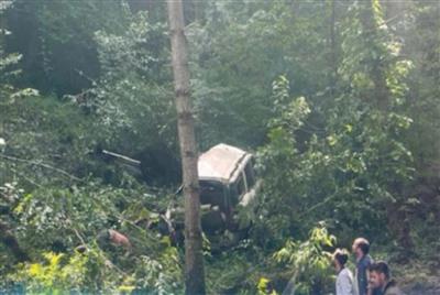 The vehicle fell into a ditch, 4 tourists died and 3 injured 