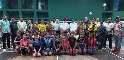 जिला शिक्षा अधिकारी (से. शि.) ने बागपुर में दो दिवसीय जिला स्तरीय खेलों का किया  उद्घाटन