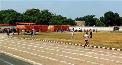  वतन पंजाब के जिला स्तरीय खेलों में  लखविंदर कौर नूरपुर बेदी ने 100 मीटर दौड़ में पहला स्थान हासिल किया